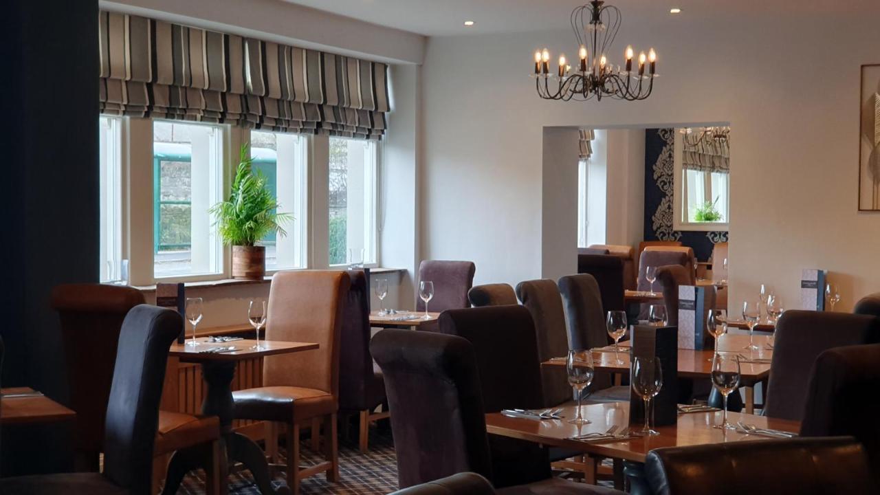 The Craven Heifer Inn Kelbrook Exteriör bild