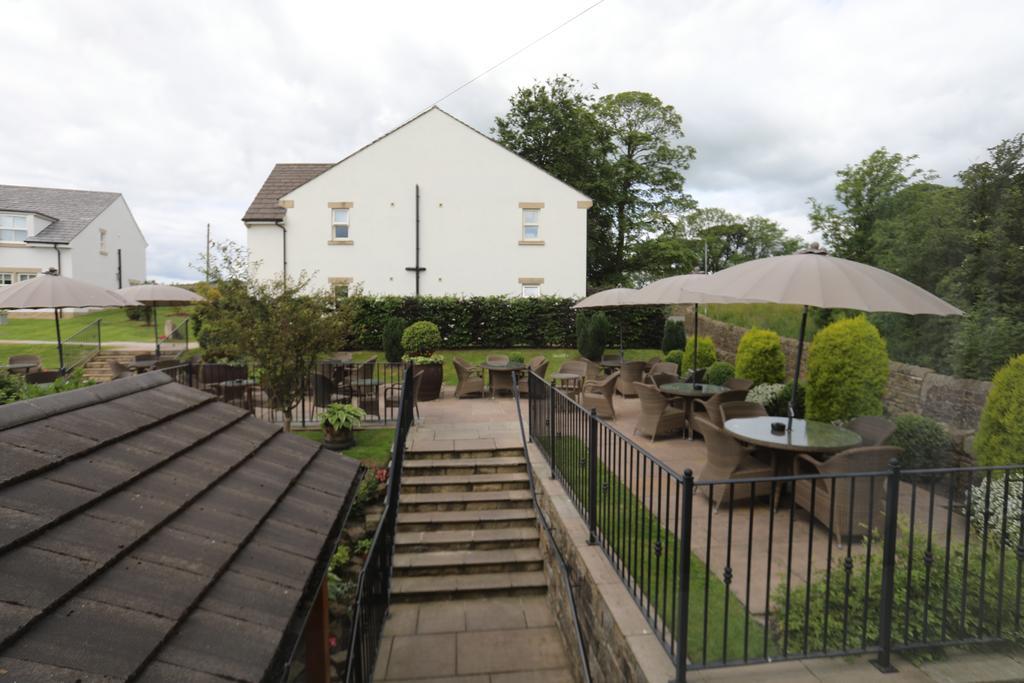 The Craven Heifer Inn Kelbrook Exteriör bild