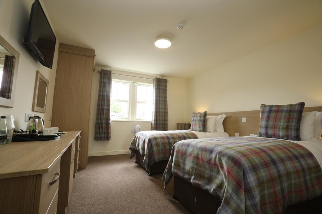 The Craven Heifer Inn Kelbrook Exteriör bild