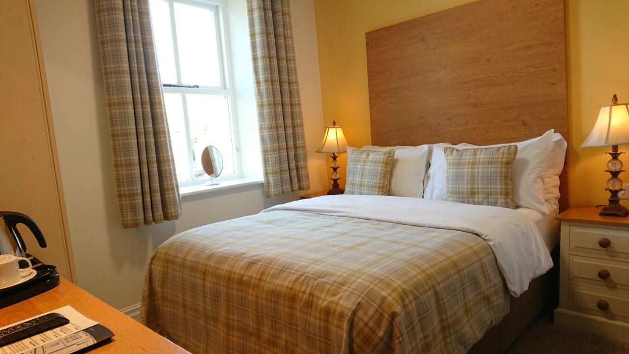 The Craven Heifer Inn Kelbrook Exteriör bild