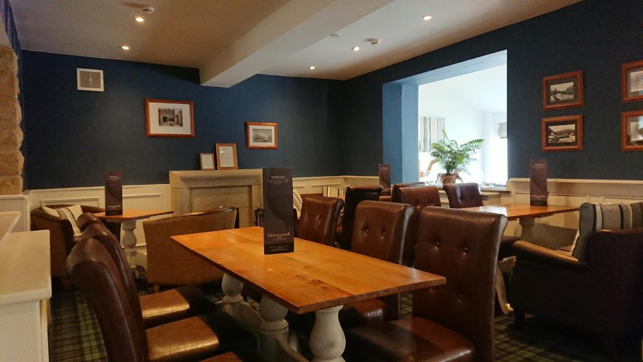 The Craven Heifer Inn Kelbrook Exteriör bild
